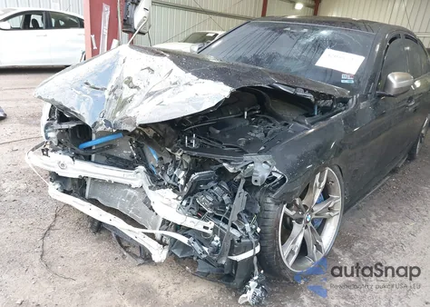 2018 BMW M550I xDrive из США, поврежденный, VIN WBAJB9C51JB035949